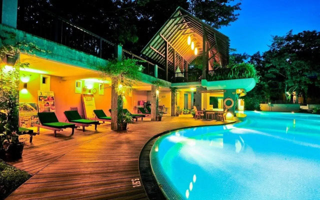 Grand Udawalawe Safari Resort