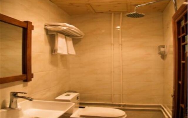 On The Way Hostel- Nine Rooms