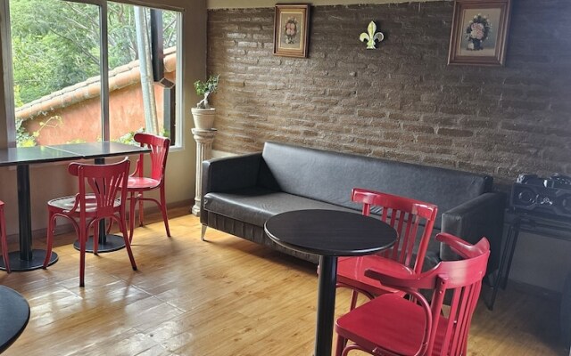 Hosteria Villa del Lago