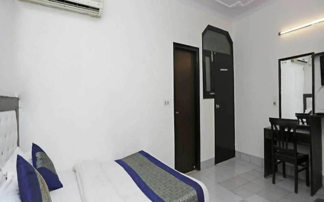 Oyo 92325 Hotel Diamond Inn