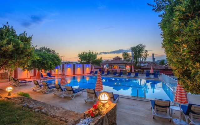Mese Suites