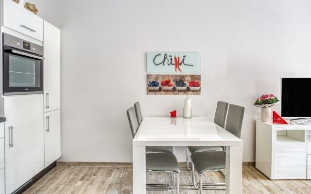 Chic Holiday Home in Varel With Balcony