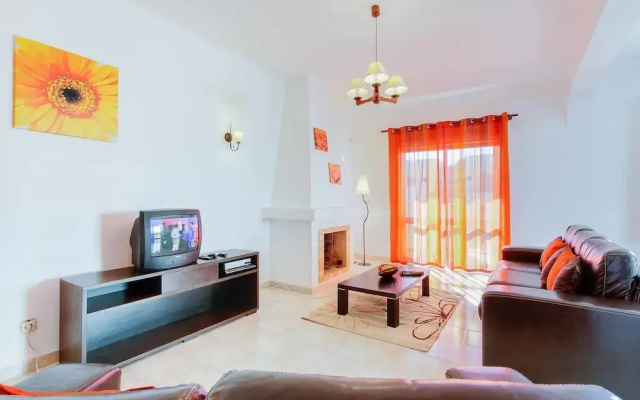 Villa Simoes