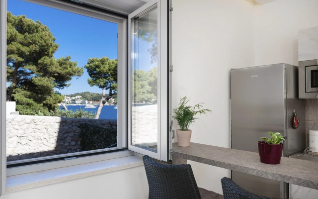 Beach Residences Caroline