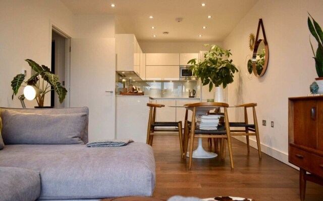Stylish 1 Bedroom With Stunning City Views