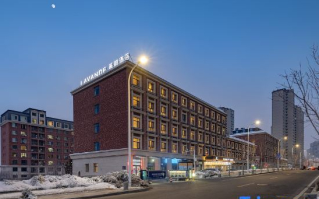 Lavande Hotel (Urumqi High-Speed Railway Station Weitai North Road)