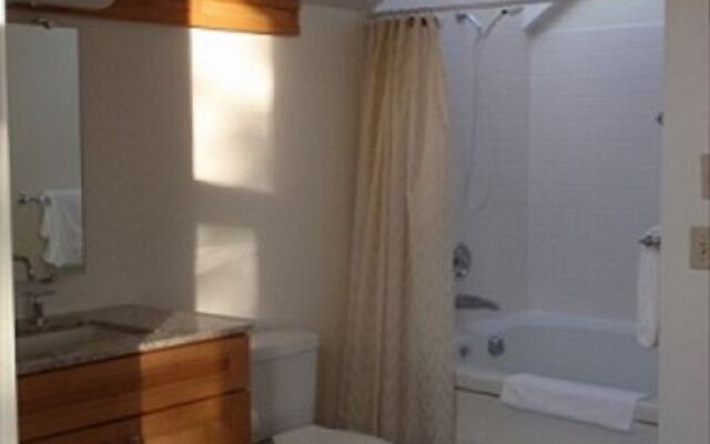 Highridge Condominiums