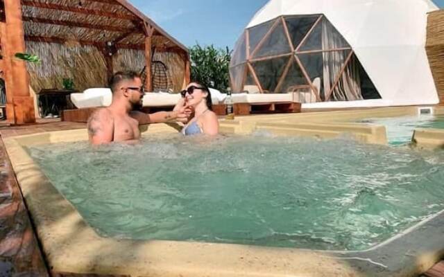 Mandalin Glamping