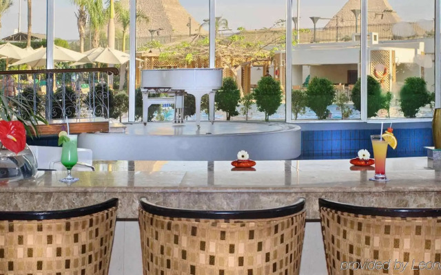 Mercure Cairo Le Sphinx Hotel