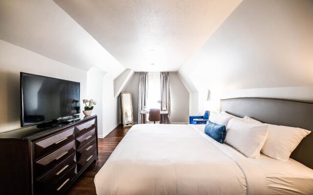 Seven Gables, St. Louis West, a Tribute Portfolio Hotel