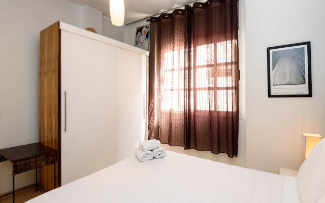 Omar do Rio - Apartamento SB704