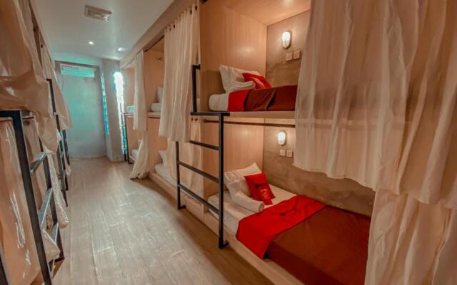 RedDoorz Hostel near Lippo Mall Kuta