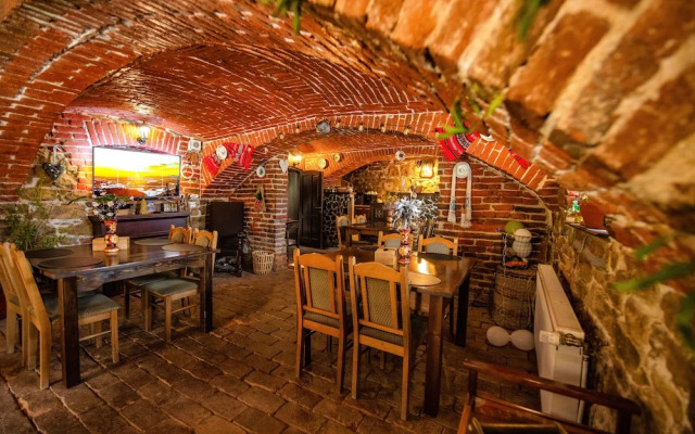 Casa Dives, Transylvania