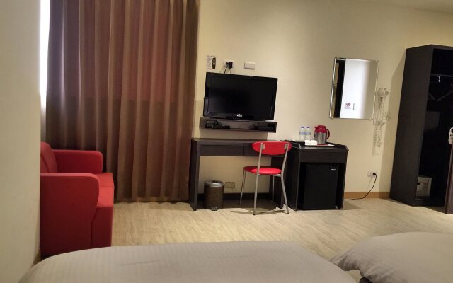 E Hotel