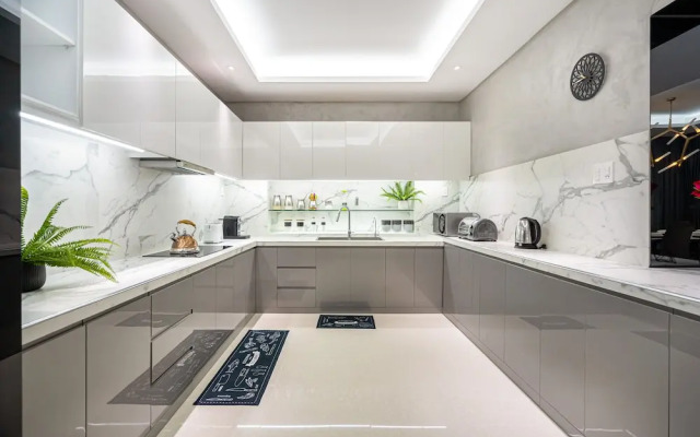 Stephen Luxury Apartments