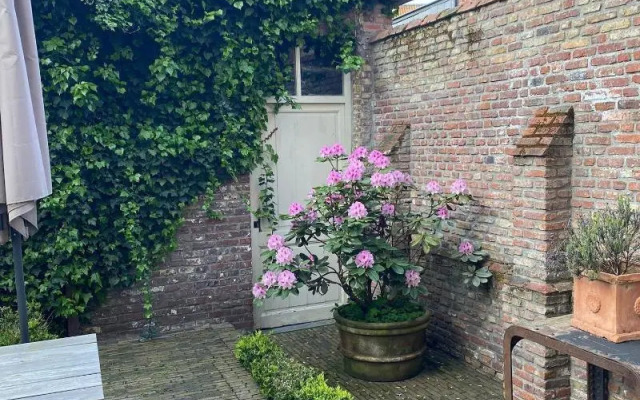 1669 Bed & Breakfast