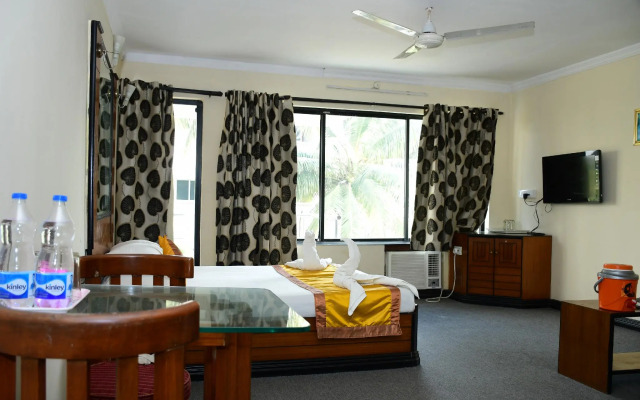 Hotel Dolphin
