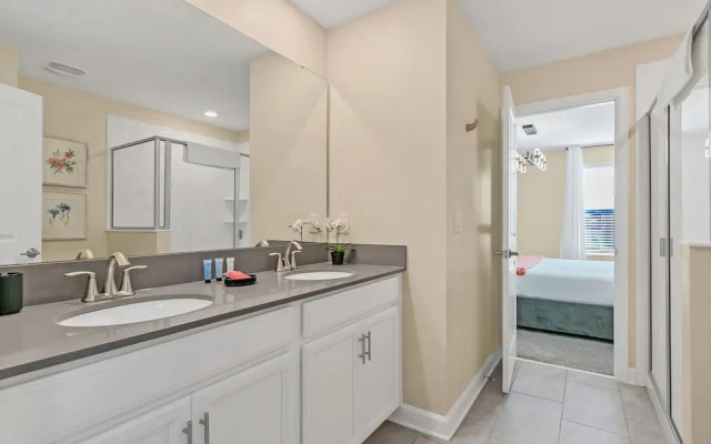 Must SEE Villa! Private Poolthemed Roomstheater!