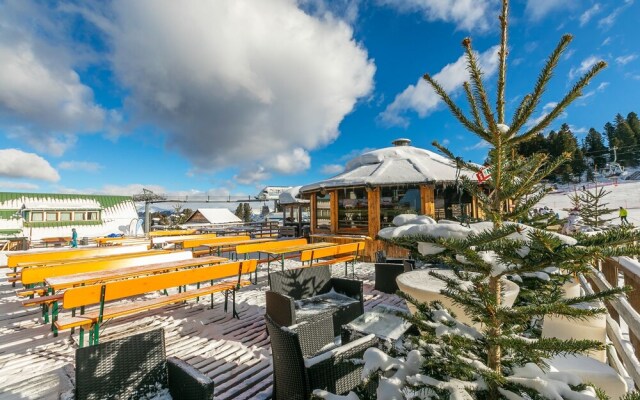 Casa Cavalese few min From ski A08