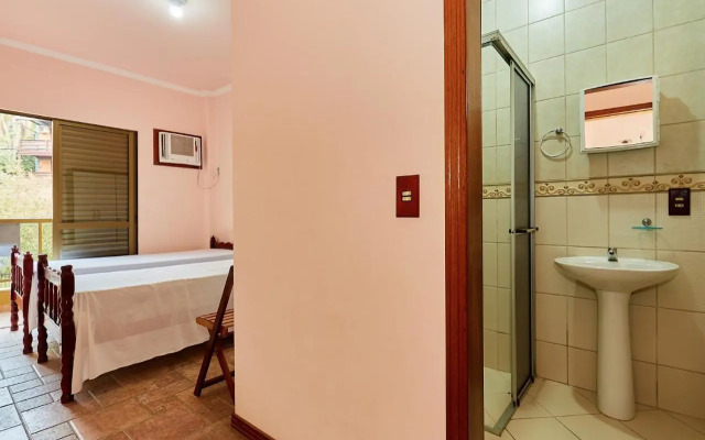 1062 Duplex 100 m da PRAIA DE BOMBINHAS . 2 suites