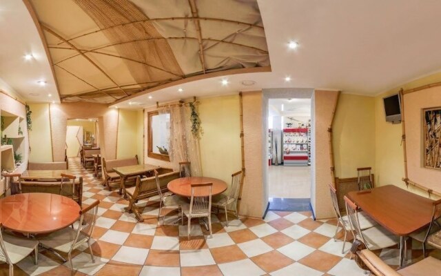 Hotel Oazis
