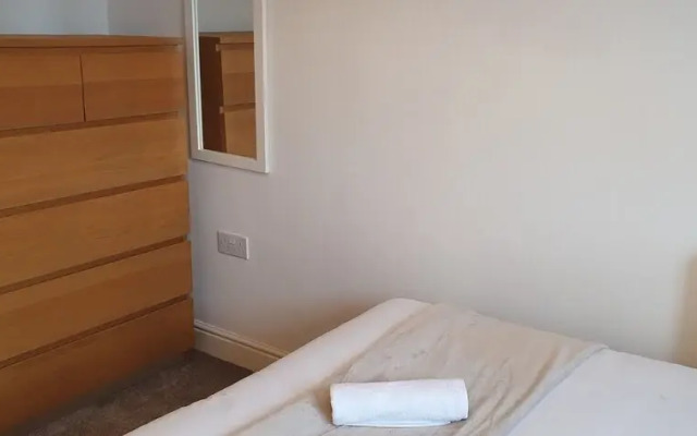 GF-Luxury Apartment