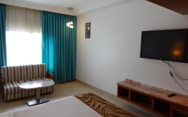 Hotel Karai