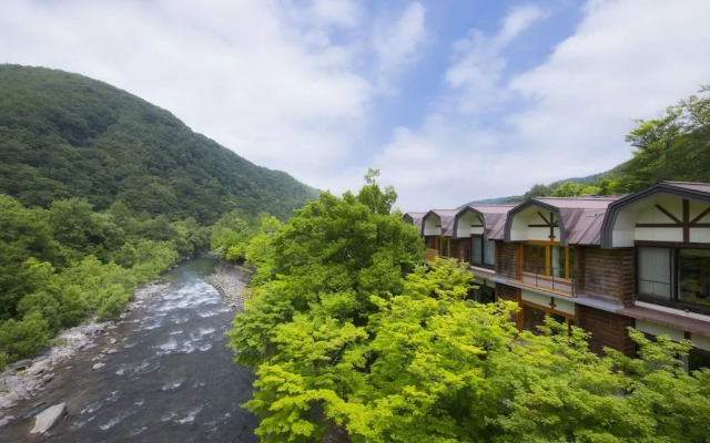 Hoshino Resorts Oirase Keiryu Hotel
