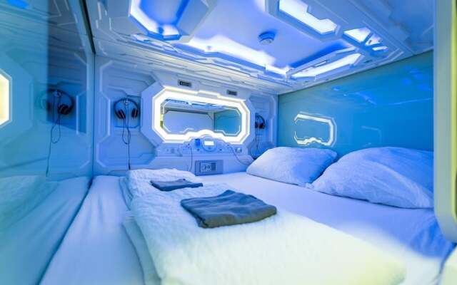 Space Home Apartment - Central Station