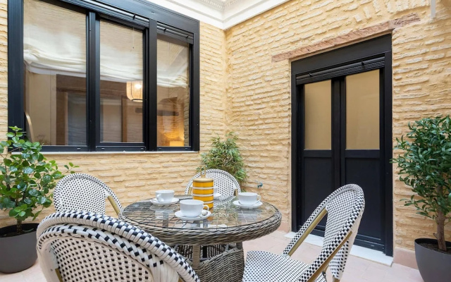Modern Apartment in Seville Center Acetres I