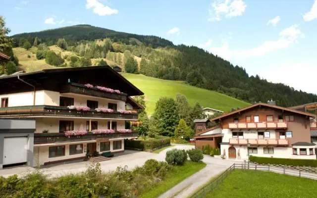 Appartements Alpenrose by Easy Holiday
