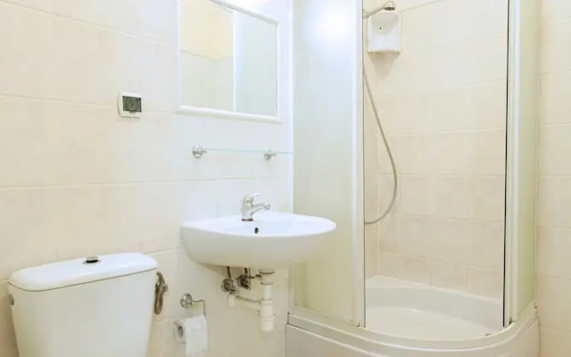 Apartament Izaaka
