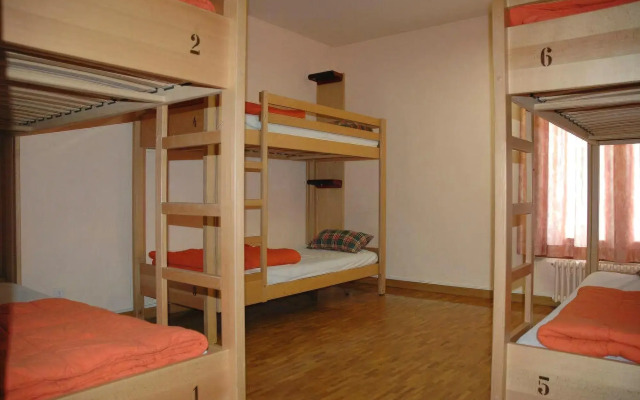Geneva Hostel