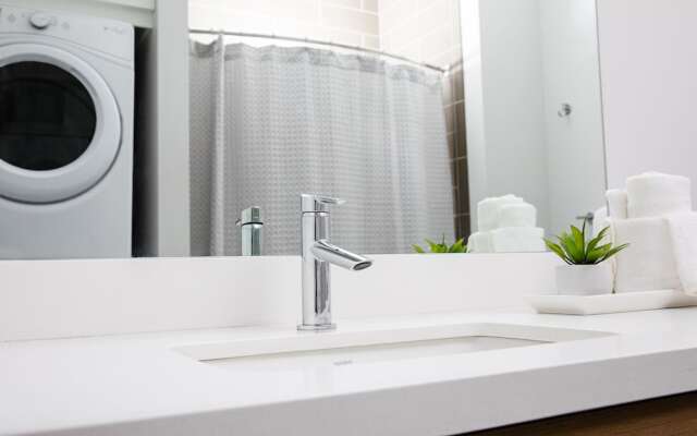 Domicile Suites at Mark on 8th