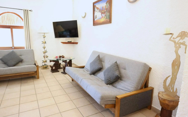 Hotel Bosque Caribe , 5th Av Zone