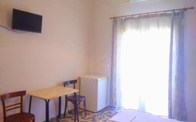 Rooms-Studio Anagnostou