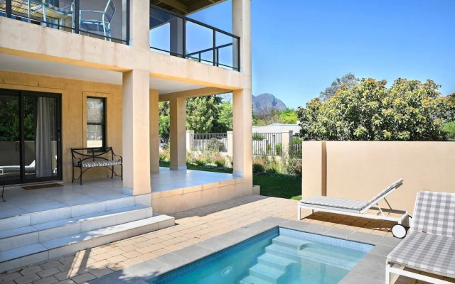 Small Wonder Guest Villa With Private Pool