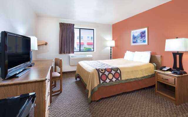 Super 8 by Wyndham Morgantown