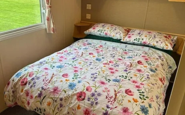Seaside Escape Lodge at Martello Beach, Jaywick