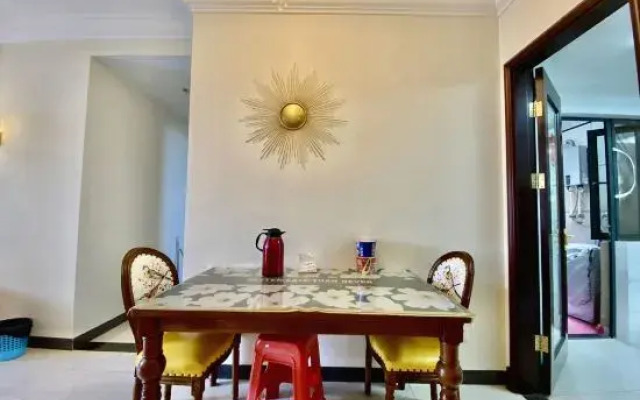 Nanning Time Apartment