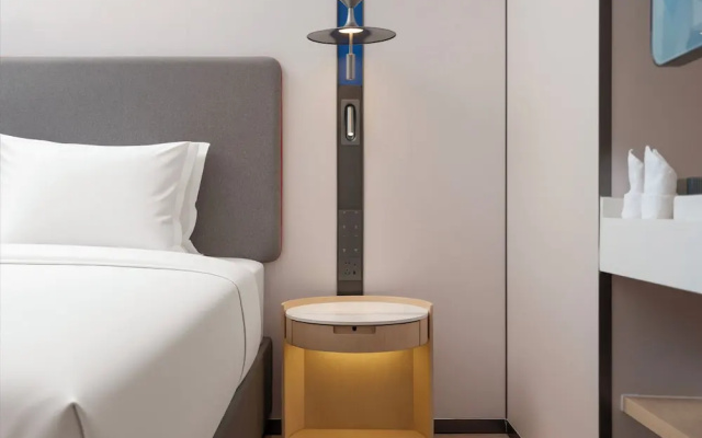 Holiday Inn Express Shenzhen Baolong Metro Station By IHG – Guest Rooms – Shenzhen