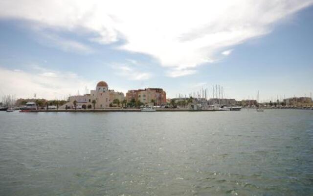 Duplex Climatisé 65m2 refait à neuf