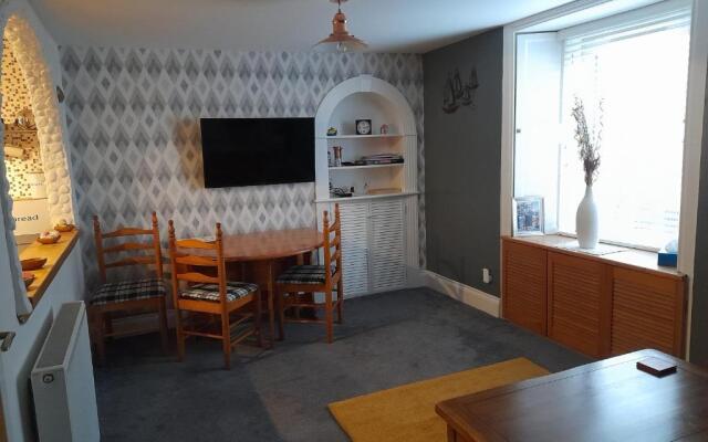 Charming Eyemouth Apartment Close the Beach