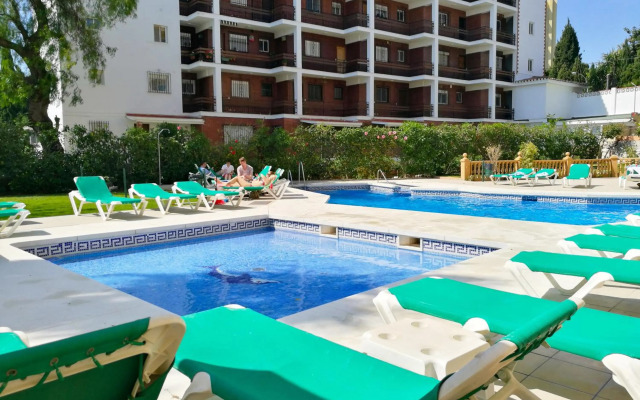 TORREMOLINOS Deluxe Apartment