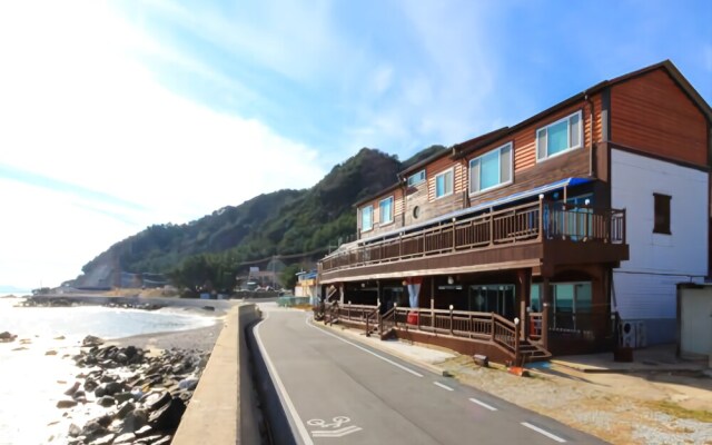 Uljin Sunrise Pension