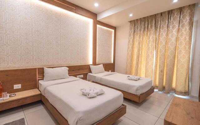Hotel Mayuri