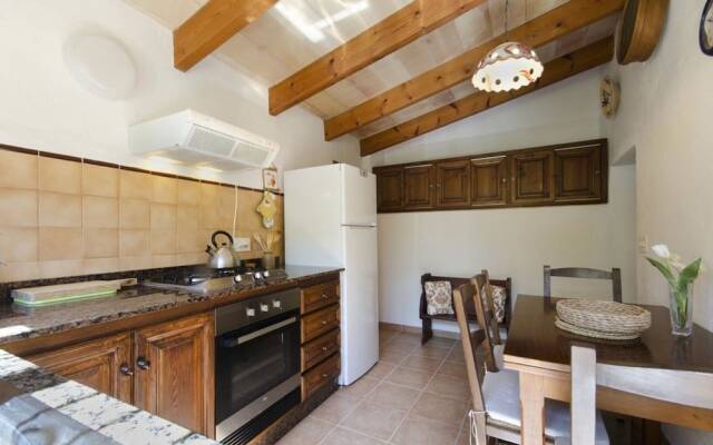 Villa - 2 Bedrooms with Pool - 103208