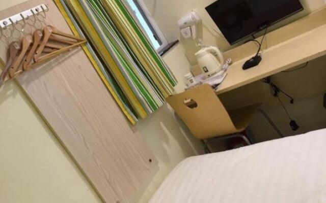 7Days Inn Shenzhen Diwang Building Honggui Road Branch