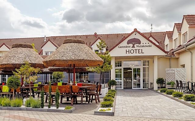 Hotel Mużakowski
