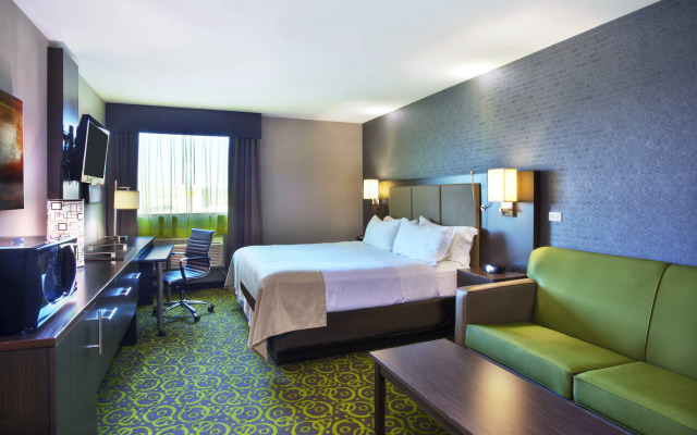 Holiday Inn Express Winnipeg Airport - Polo Park by IHG - фото 3
